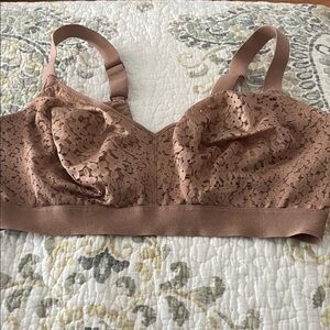 Chantelle Lace Bralette - Brown